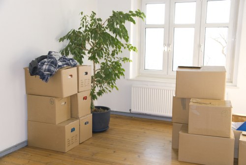 Efficient handling of items by removal service