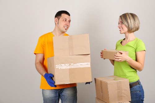 Efficient unpacking and organization in a new storage unit
